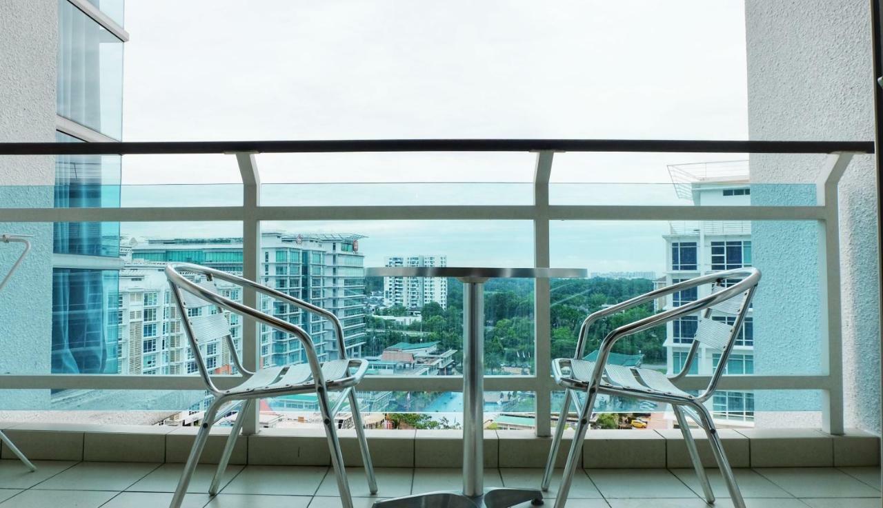 Ara Damansara Oasis Residence, Specious Home 4-8Pax, 8Min Subang Airport, 10Min Sunway Petaling Jaya Εξωτερικό φωτογραφία