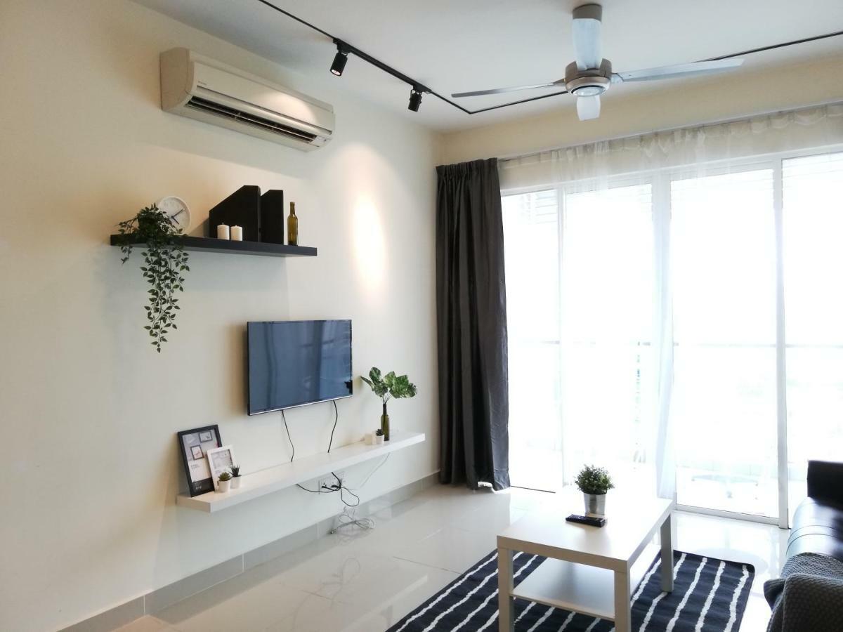 Ara Damansara Oasis Residence, Specious Home 4-8Pax, 8Min Subang Airport, 10Min Sunway Petaling Jaya Εξωτερικό φωτογραφία
